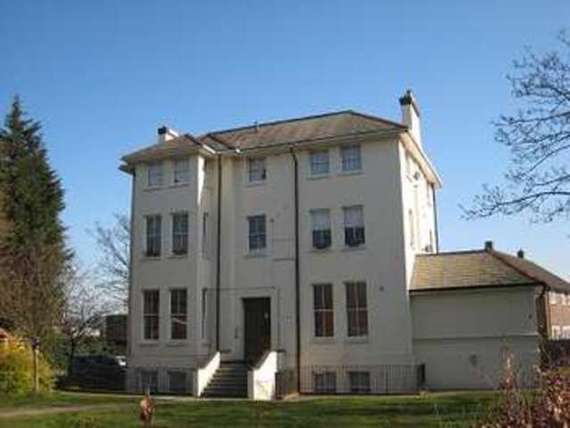 1 bedroom Flat for s...